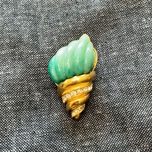 Kenneth Jay Lane #KJL Green/Gold Seashell Crystal Goldtone Brooch